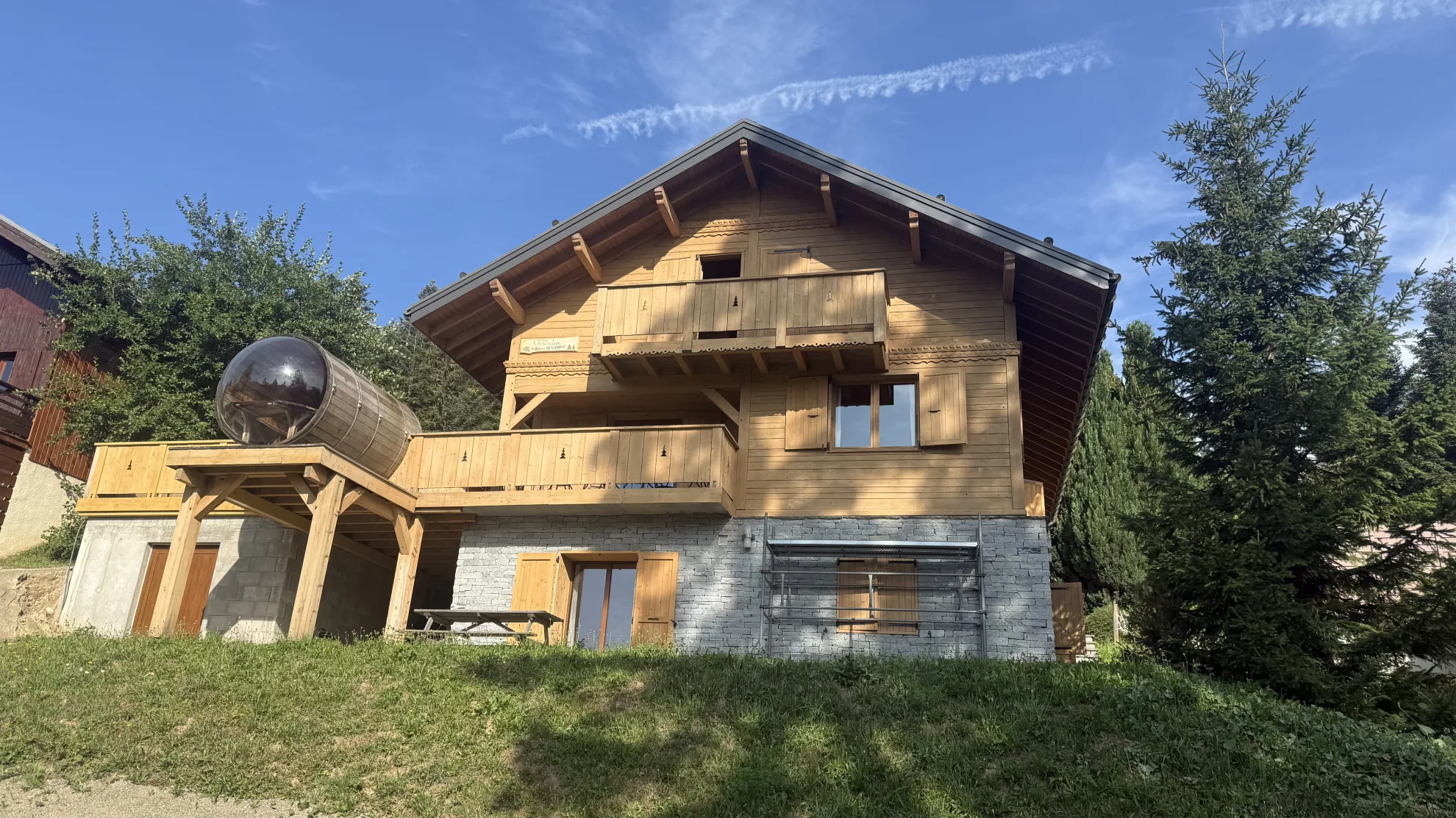 Le chalet en été